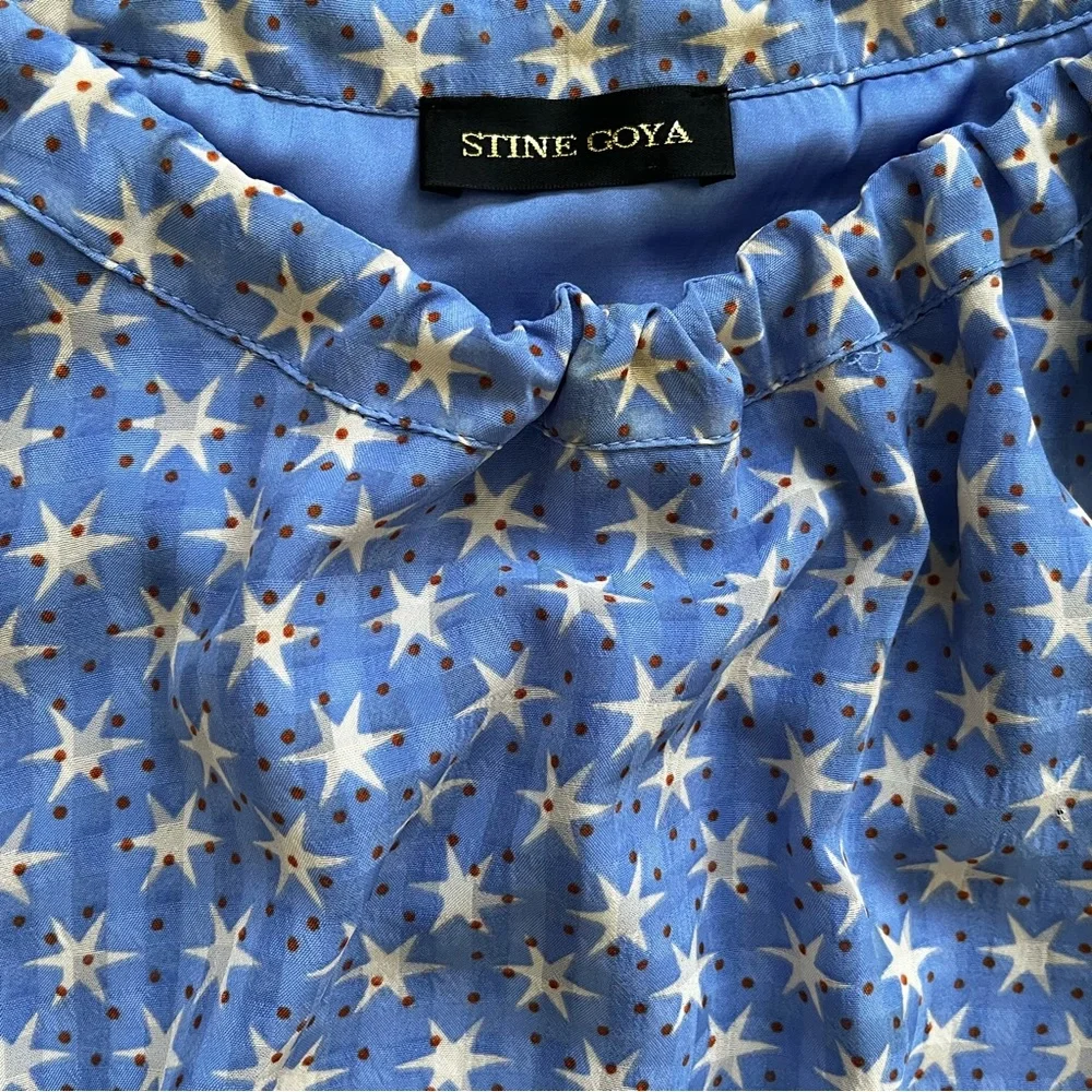 STINE GOYA MALLOW STARS TOP BLUE SIZE SMALL TRENDY CHIC CONTEMPORARY ARTSY - Picture 6 of 11